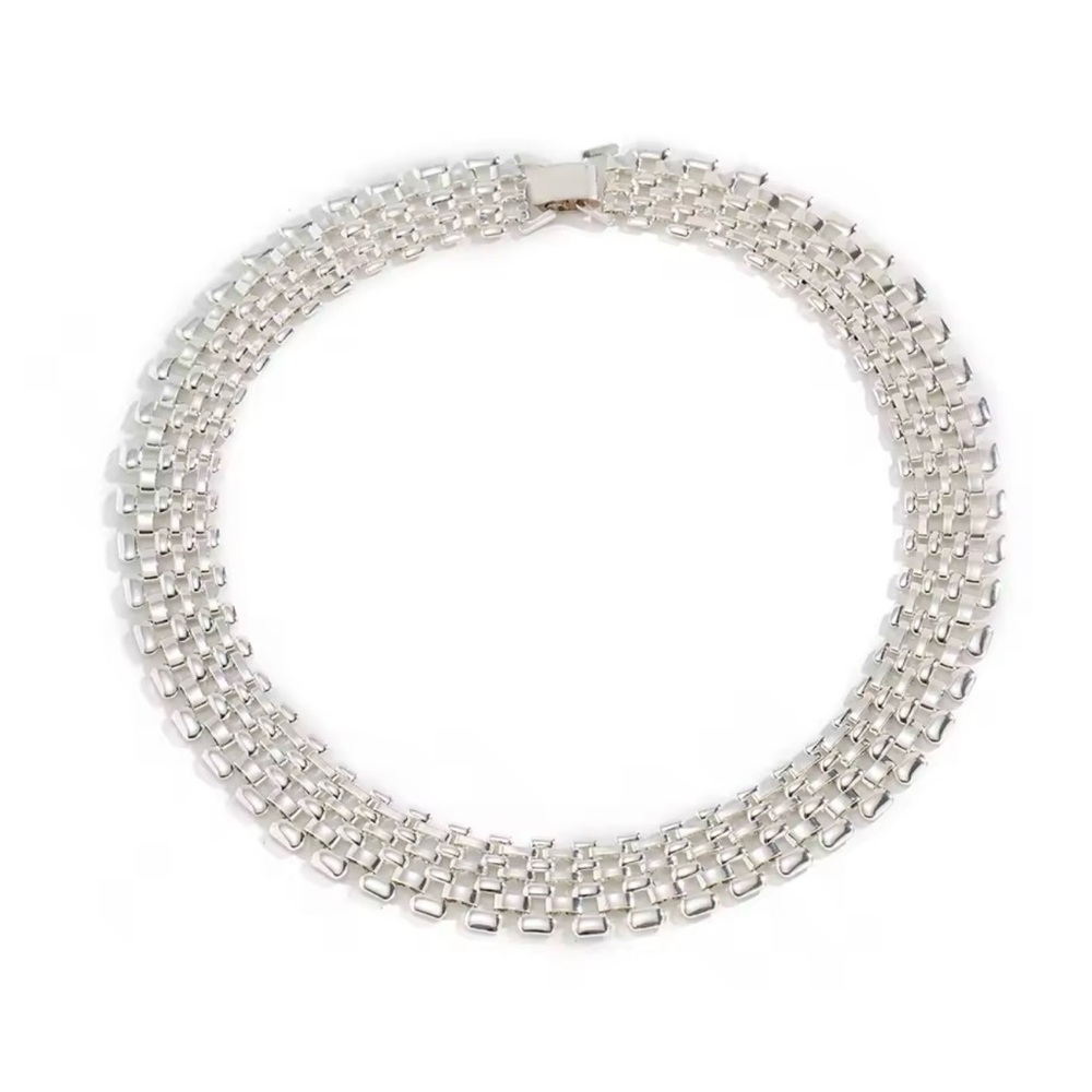 Elegant Silver Necklace for Women - Picture 3 of 3